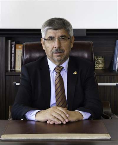 Prof.Dr. TURHAN KAÇAR